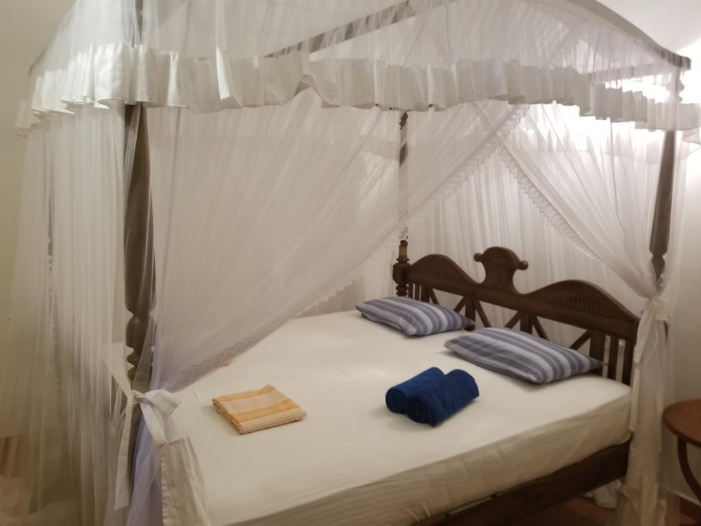 Kumara Guest House Unawatuna Ngoại thất bức ảnh